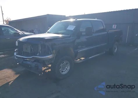 2004 GMC Sierra 2500Hd Slt из США, поврежденный, VIN 1GTHK23194F132433